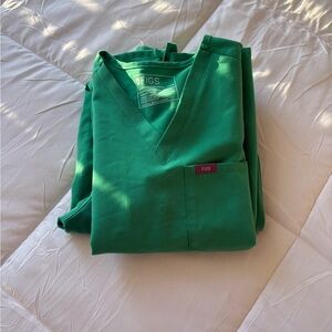 Figs Teal V-Neck Scrub Top - Bright Green